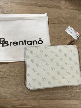 Brentano Monogram Pouch in Gray and Cream